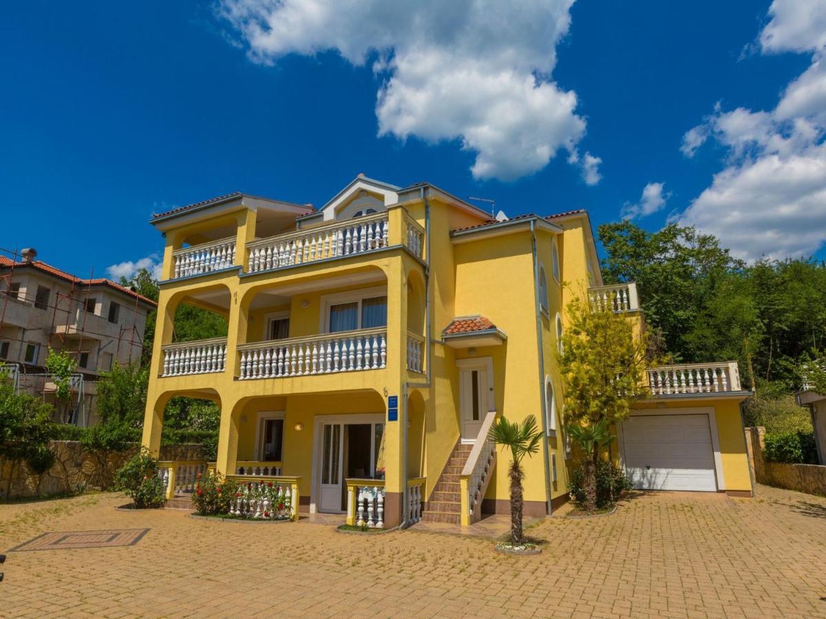 Apartments Artan ツリクヴェニツァ エクステリア 写真