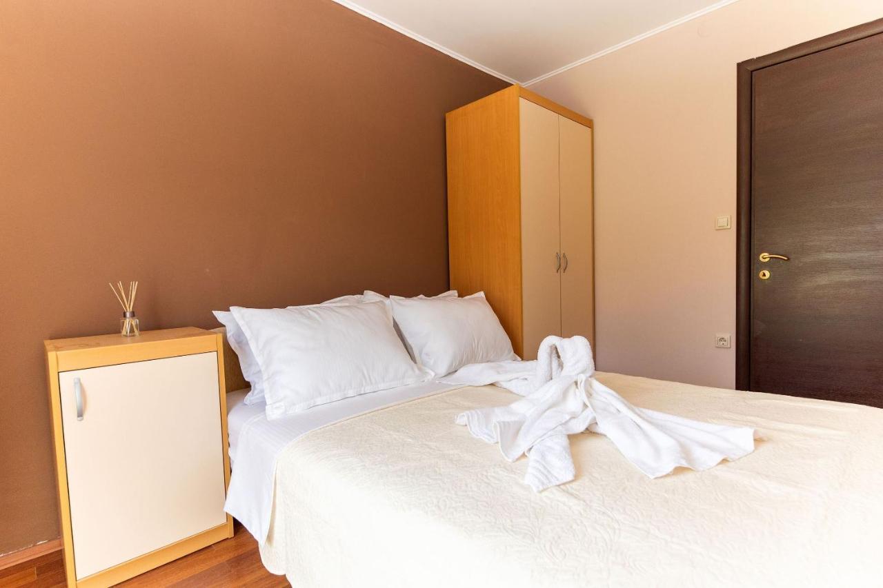 Apartments Artan ツリクヴェニツァ エクステリア 写真